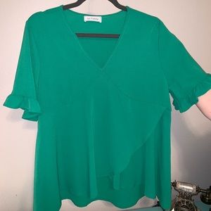 Cute Boutique Green Blouse!!